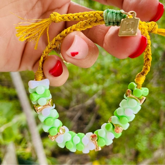 DANNIJO Angle Green Adjustable Beaded Bracelet NWT - Picture 15 of 16
